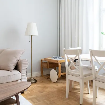 Kaunis Ja Rauhallinen Kaksio Hyvalla Sijainnilla Apartment