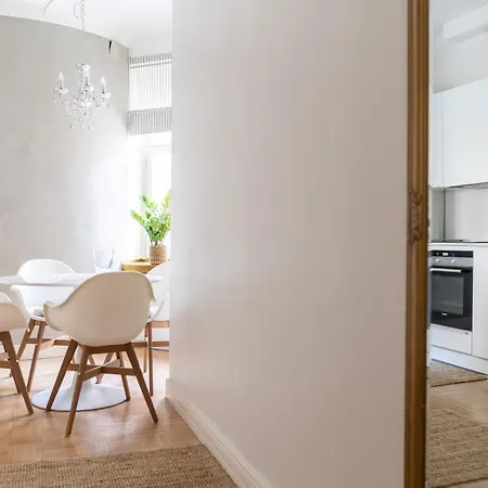 Apartment Kaunis Ja Rauhallinen Kaksio Hyvalla Sijainnilla *
